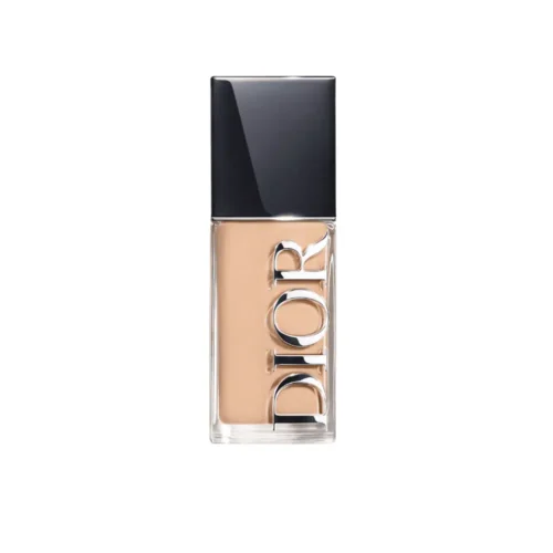 dior forever skin glow 2.5 Warm