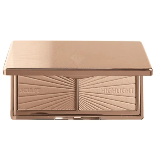 Charlotte Tilbury Mini Filmstar Bronze & Glow Charlotte Tilbury Mini Filmstar Bronze Glow Lebanon for sale in Lebanon - compact travel-size duo palette of Charlotte Tilbury Mini Filmstar Bronze and Glow featuring bronzer and highlighter