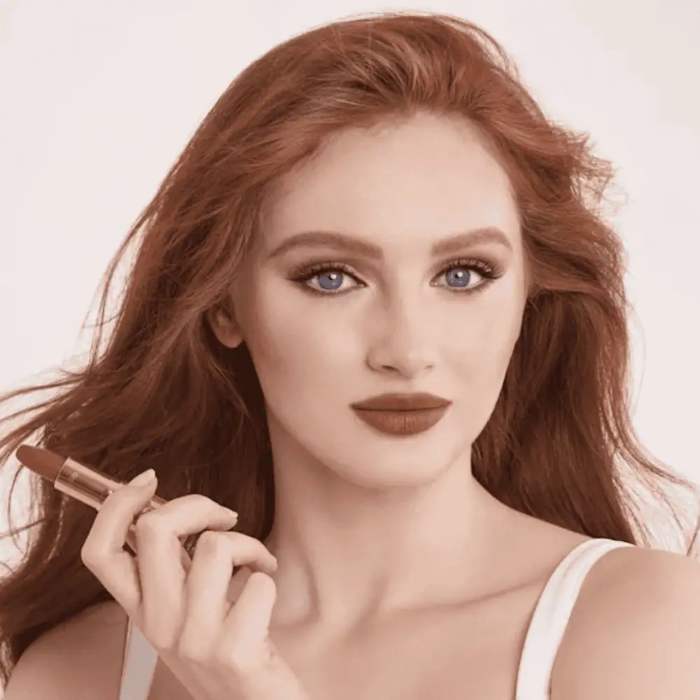 Charlotte Tilbury Super Nudes Matte Revolution Supermodel 3.5g - Lebanon - Makeup Germany Charlotte Tilbury Super Nudes Matte Revolution Supermodel Charlotte Tilbury Matte Revolution Lipstick for sale in Lebanon - mid-tone muted nude rose matte lipstick 4
